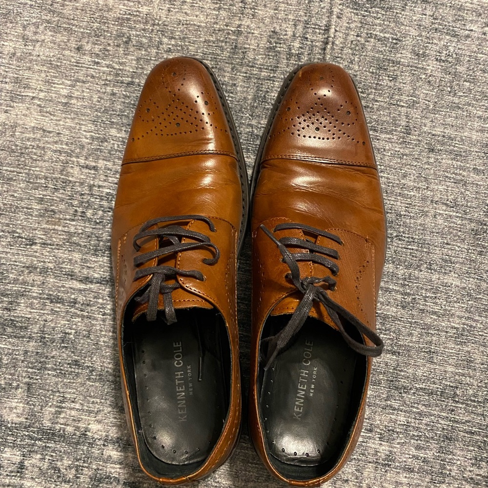 Kenneth Cole Brown Leather Oxford Shoes with Brogue Detailing